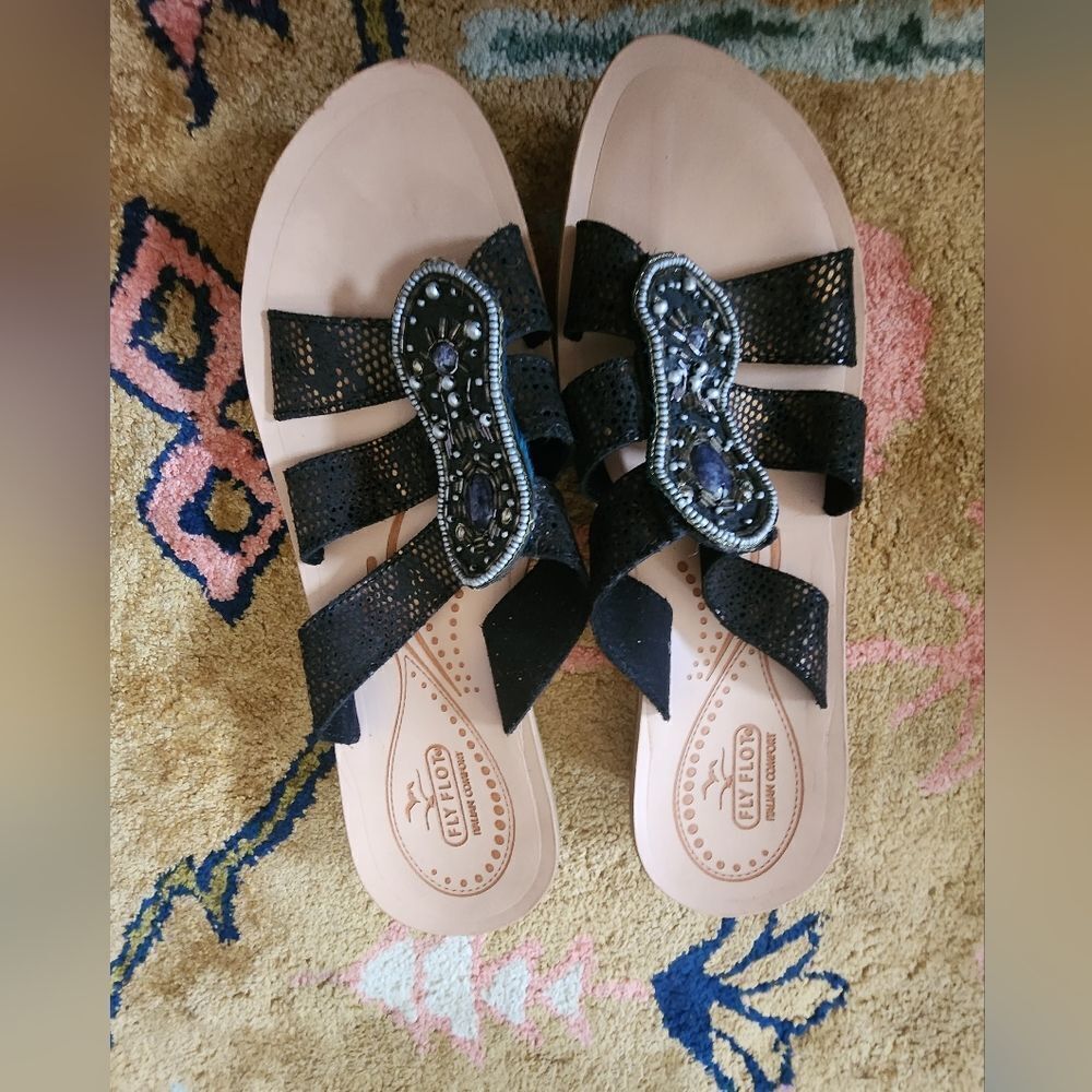 Womans FlyFlop Sandals/ Slip on Shoes Size 41